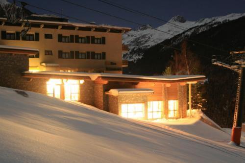 La Vanoise Hotel เปเซย์-น็องครัวซ์ ภายนอก รูปภาพ